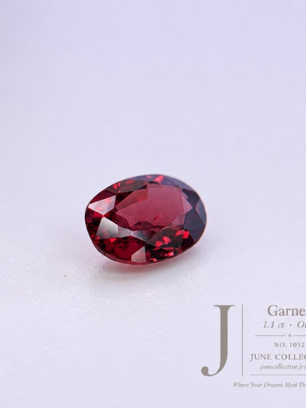 Garnet 1.10 Ct Oval Natural Loose Gemstone